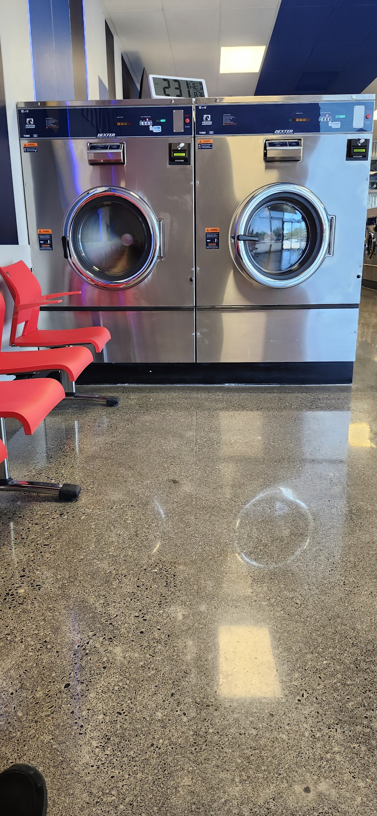Inside the Dependable Appliance showroom in Pasco, with serviced washers and a waiting area